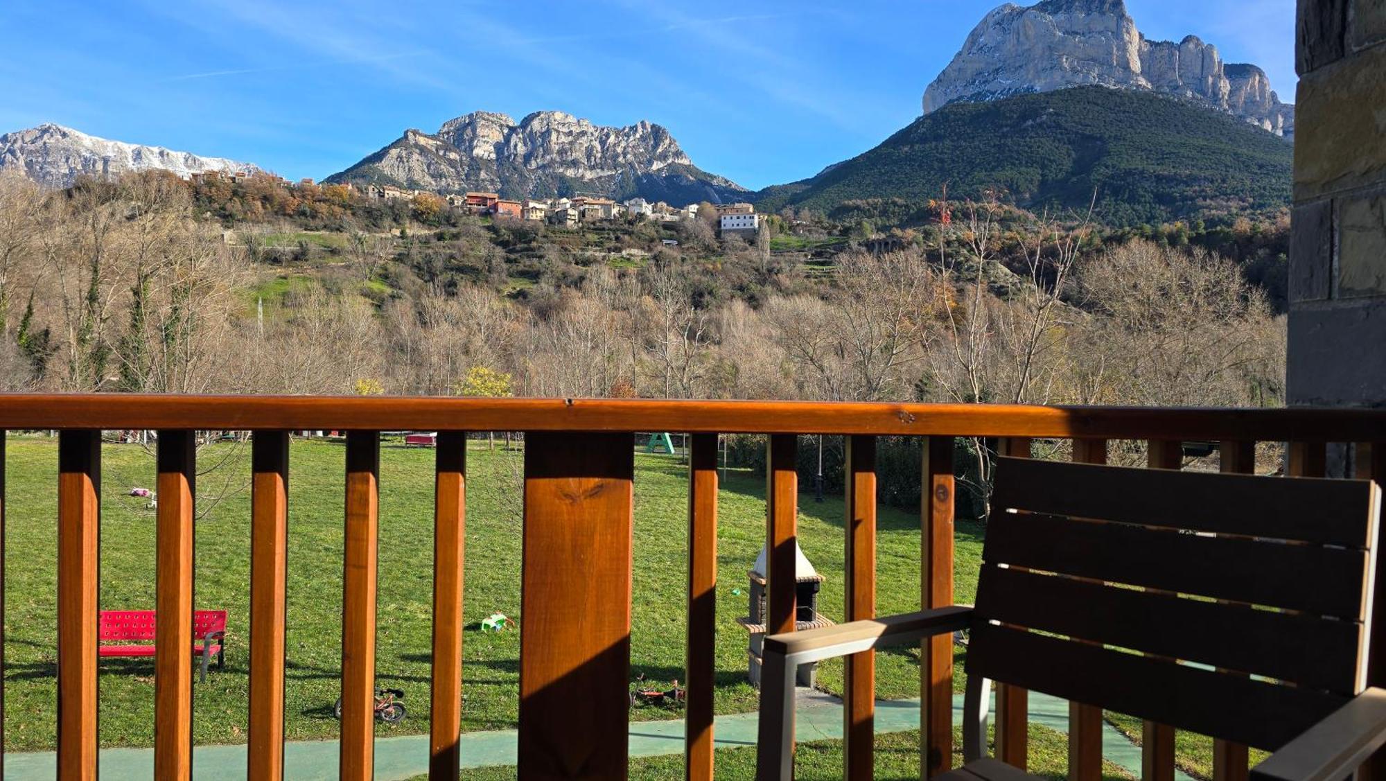 Escalona Casas La Ribera Ordesa旅馆 外观 照片