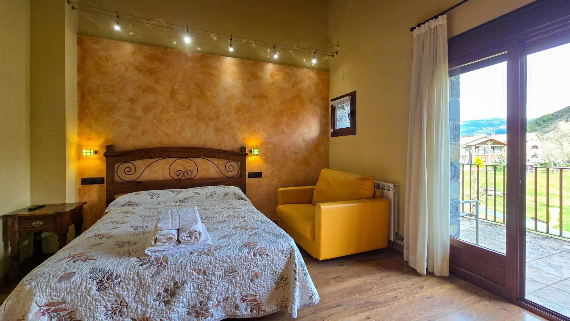 Escalona Casas La Ribera Ordesa旅馆 外观 照片