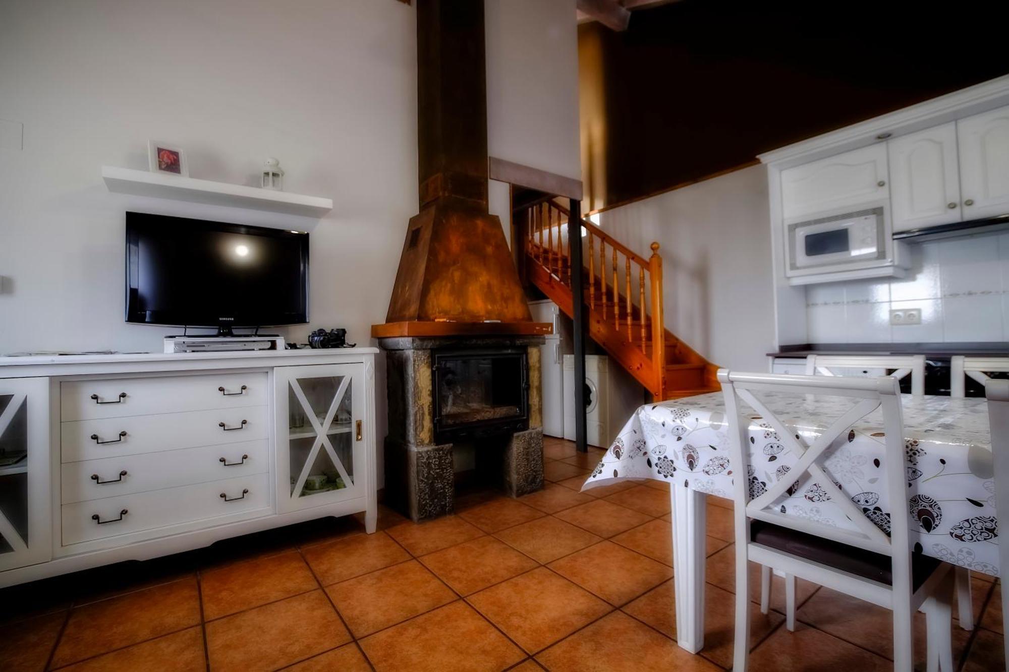 Escalona Casas La Ribera Ordesa旅馆 外观 照片